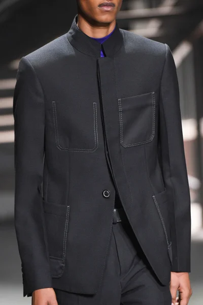 Look 17
